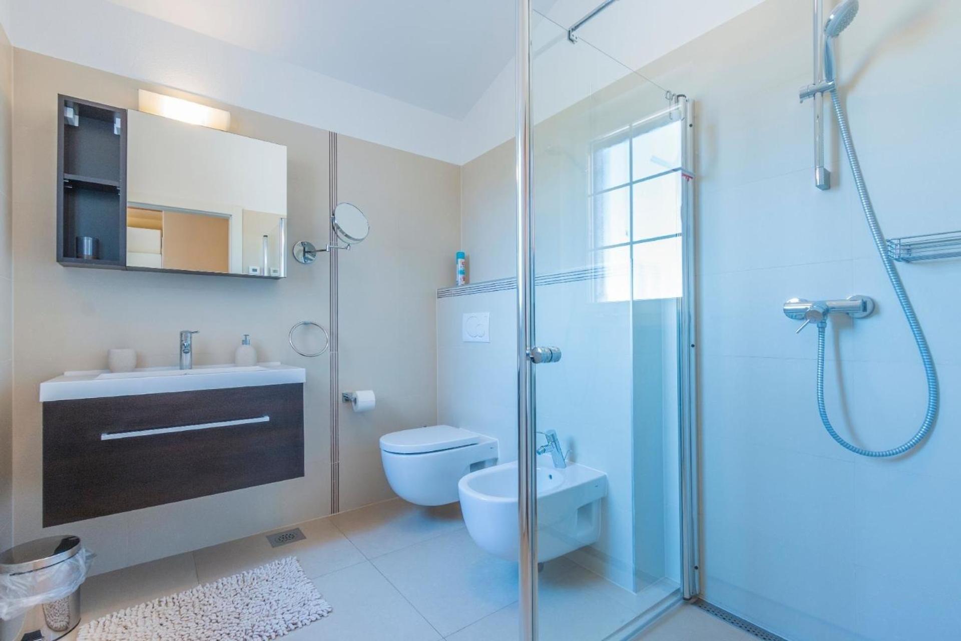 Ferienhaus In Pomer Mit Privatem Beheizten Pool Und Meerblick מראה חיצוני תמונה