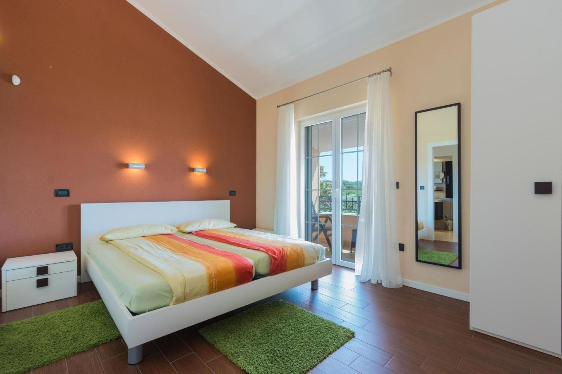 Ferienhaus In Pomer Mit Privatem Beheizten Pool Und Meerblick מראה חיצוני תמונה